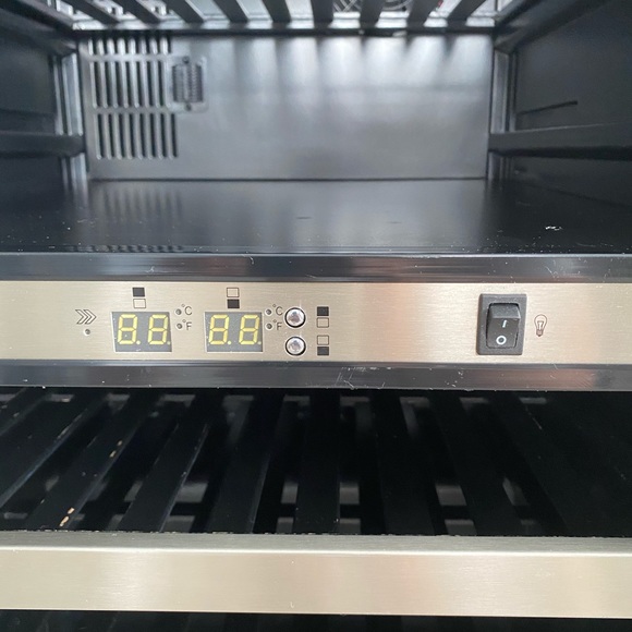 Danby Designer 38 Bottle Wine Fridge - Picture 5 of 9